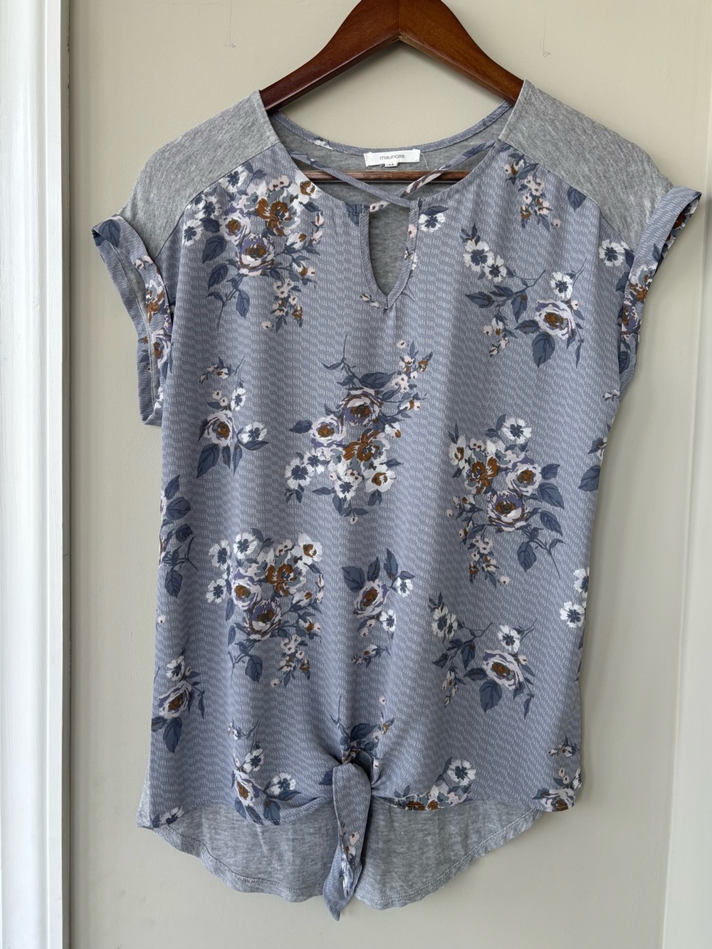 Maurice’s blue gray tie front floral print top xs